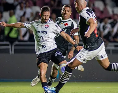 Ele foi diagnosticado com uma lesão na região da virilha