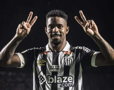 Defensor deverá continuar atuando pelo Santos