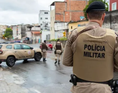 Policiais militares foram surpreendidos por bandidos ao realizar rondas na Liberdade