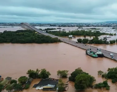 Dezenas de pessoas morreram e outras 74 estão desaparecidas