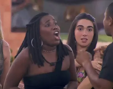 Leidy Elin e Yasmin puxaram uma treta com Davi Brito