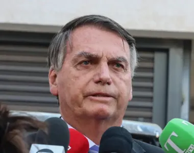 Bolsonaro e mais 16 acusados foram indiciados pela PF
