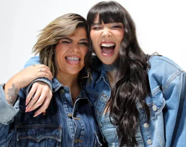Cantoras Paula Mattos e Anna Akisu