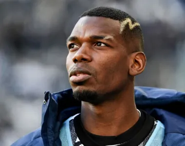 Pogba ficará afastado dos gramados até setembro de 2027