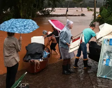 Muitas pessoas estão desalojadas ou desabrigadas no estado