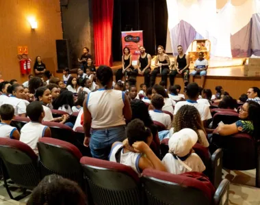 Projeto Cabriola: Mediação Cultural Jovens Espectadores em Salvador