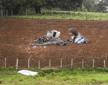 Acidente aéreo em São Sebastião do Passé, vitimou o piloto