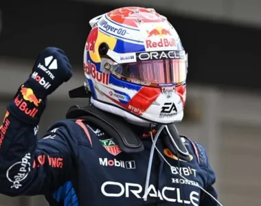 Verstappen continua dominando a Formula 1, buscando o seu tetracampeonato mundial