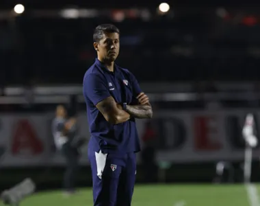 Thiago Carpini esteve no comendo do São Paulo por 18 jogos