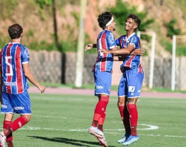 Tricolor tem seis pontos em nove disputados