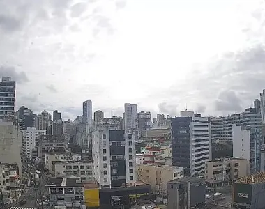 A cara do outono em Salvador: faz sol e também tem chuva!