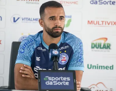 Caio Alexandre, volante do Bahia, em entrevista coletiva