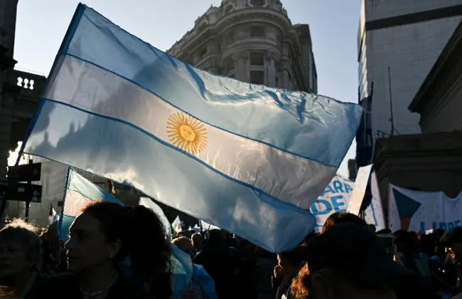 Imagem ilustrativa da imagem Recessão atinge numeros alarmantes na Argentina