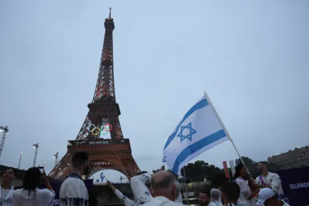 Delegação de Israel tem segurança reforçada na abertura da Olimpíada - Imagem