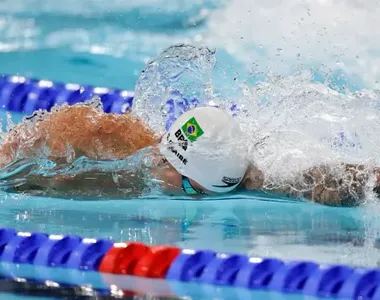 Guilherme Caribé durante a prova dos 100m livre