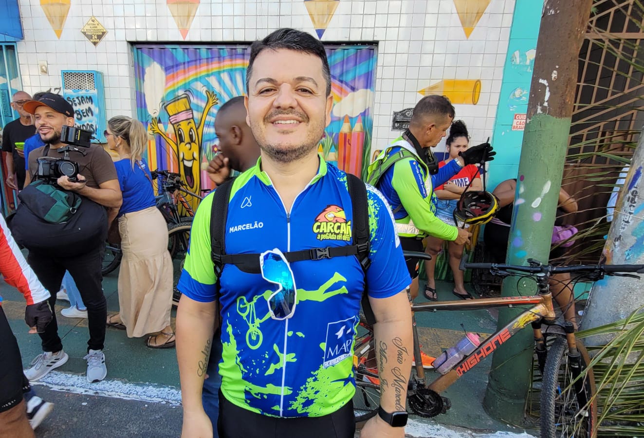 Marcelo Aragão pedalou até Salvador para participar dos festejos