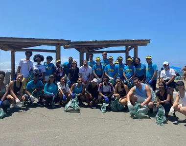 Força-tarefa formada por grupos voluntários percorreu diferentes praias de Salvador