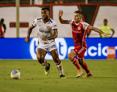 Vitória 2x1 Internacional, pela 8ª rodada do Campeonato Brasileiro