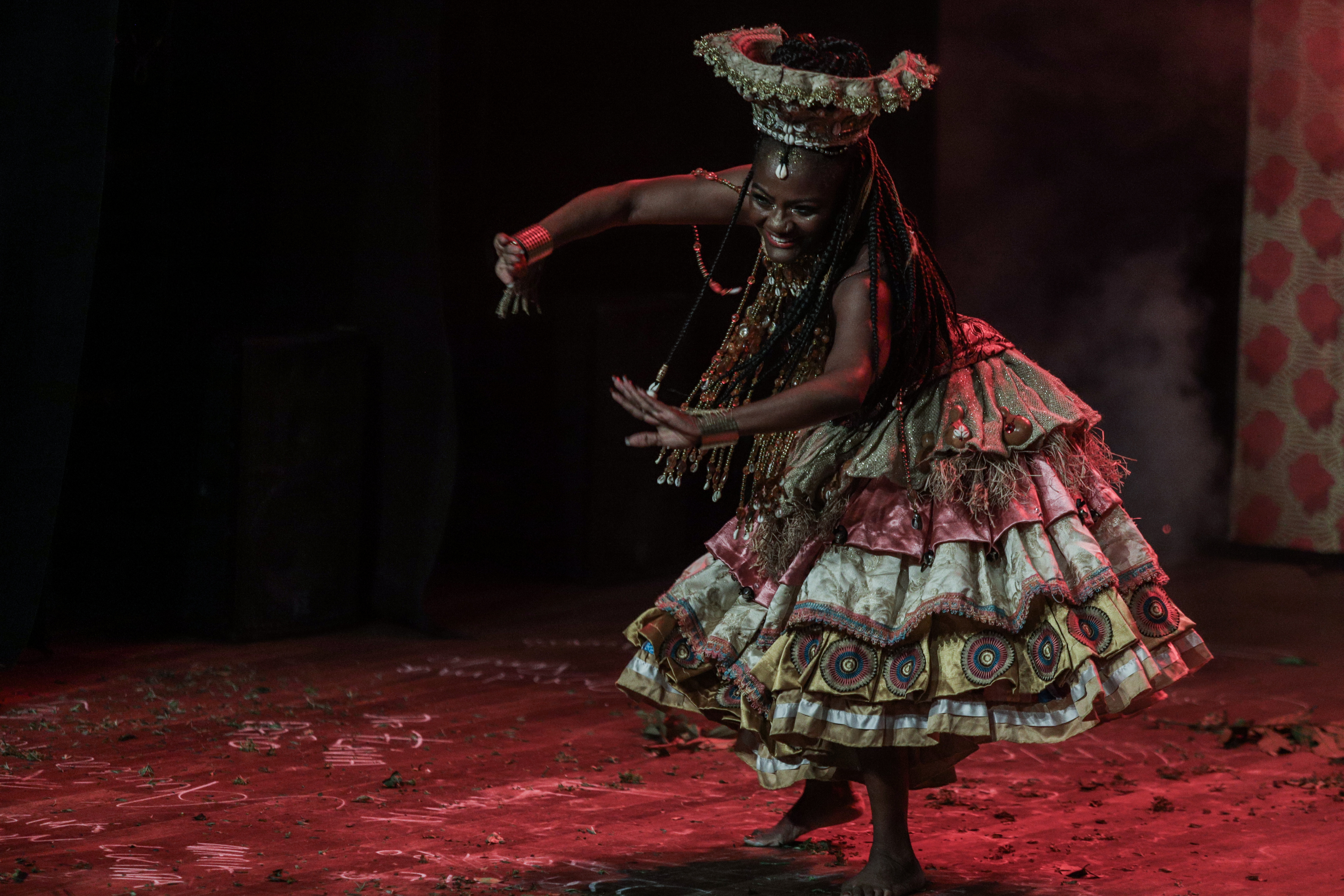 Para hoje, a programação ficará por conta da Feira Afro Bahia