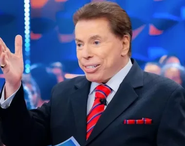 Silvio Santos foi internado novamente