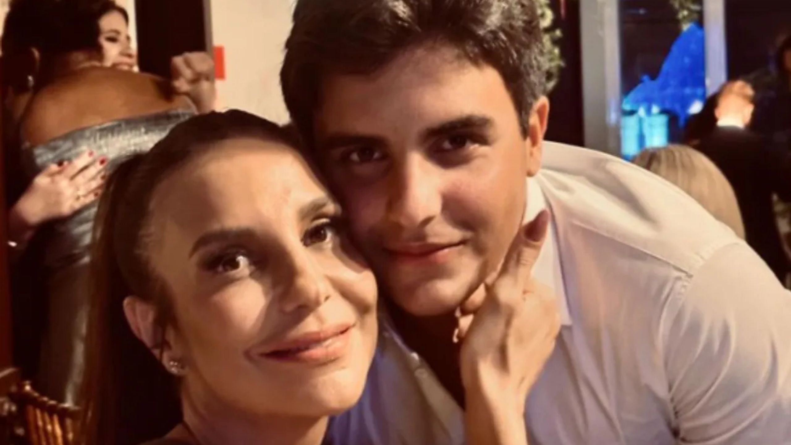 Marcelo Sangalo Cady é o filho mais velho de Ivete Sangalo