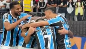 O Grêmio segue no Z4, ocupando a 17ª posição