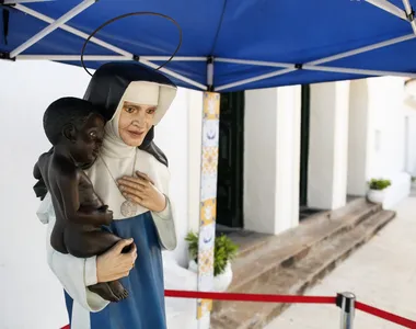 Imagem permaneceu na igreja até a noite