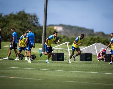 Maratona continua para os times baianos