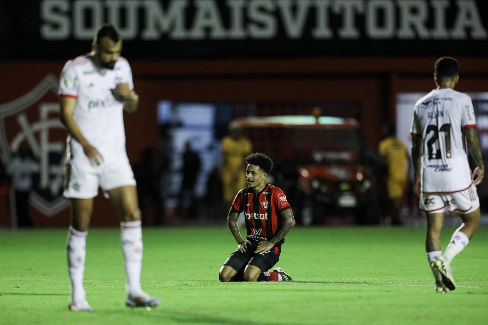 Vitória só venceu 4 jogos no primeiro turno