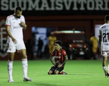 Vitória só venceu 4 jogos no primeiro turno