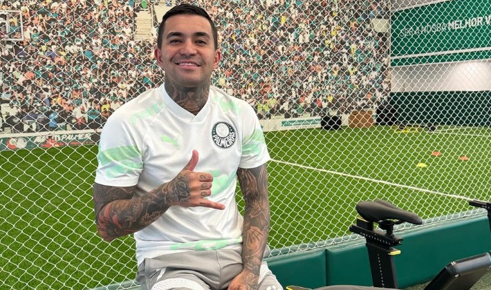 Jogador quis sair do Palmeiras para fechar contrato com o Cruzeiro