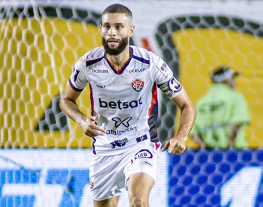 O zagueiro foi expulso na partida contra o São Paulo, após suposta agressão em Calleri