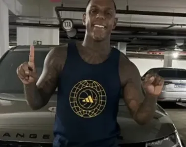 Carro está avaliado entre R$ 350 mil e R$ 370 mil