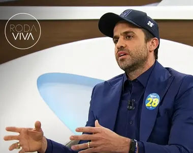 Pablo Marçal participando do Roda Viva