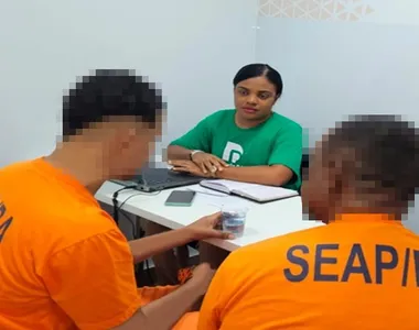 Após três anos separados, pai e filho se reencontraram nesta quinta-feira (29)