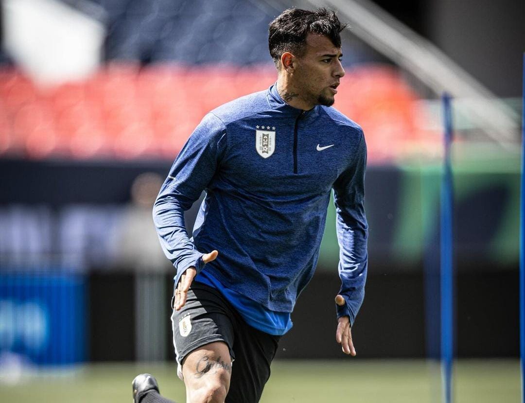 Lucho Rodríguez em treino pela Seleção Uruguaia