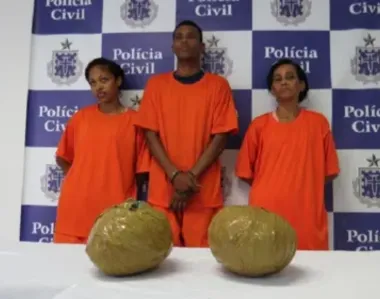Esposa, mãe e padrasto foram presos por tráfico em 2013