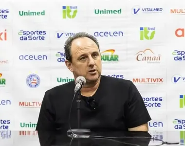 Rogério Ceni durante coletiva no Maracanã