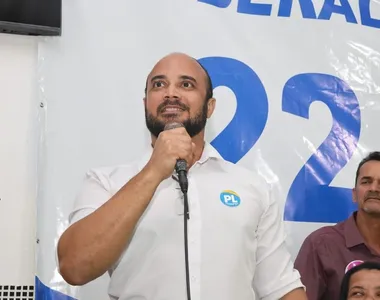 Alden esteve auxiliando candidaturas no interior da Bahia