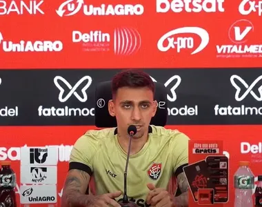 Gustavo Mosquito, atacante do Vitória