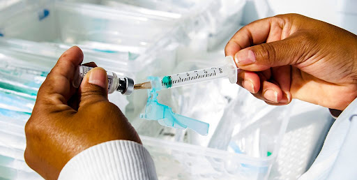Imagem ilustrativa da imagem Nova vacina pode prevenir infecção de HIV em até 100%