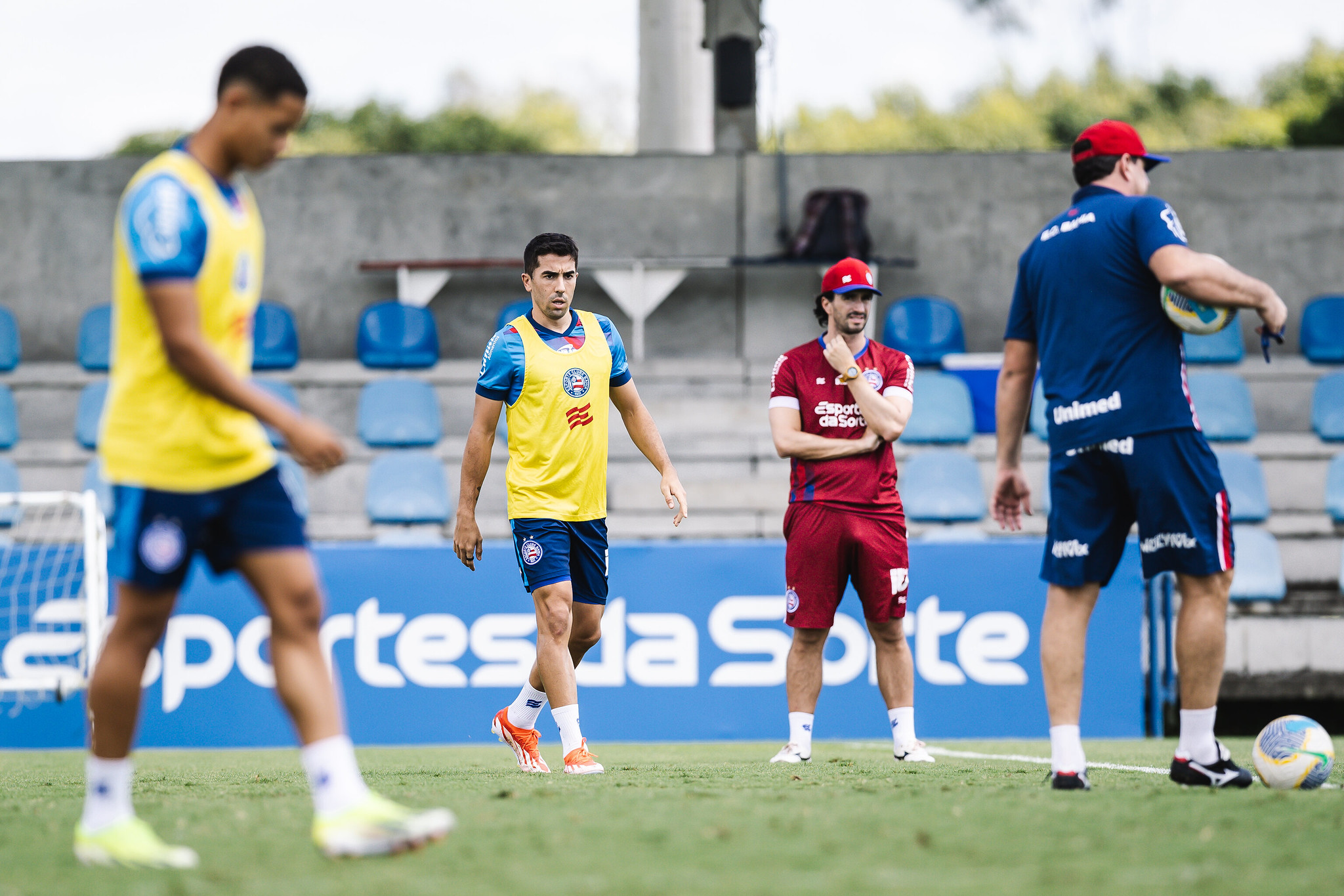 Baêa finaliza preparação para brocar no Ba-Vi; veja provável time | Portal  Massa