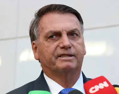 Bolsonaro não curte a ideia de Tarcísio se candidatar