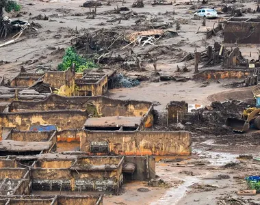 Tragédia ocorreu em novembro de 2015