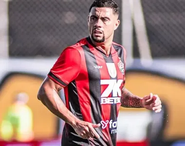 Wellington Rato, atacante do Vitória