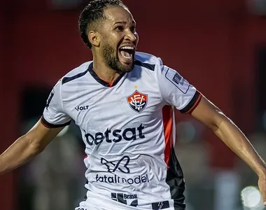 Atacante Everaldo, de 30 anos