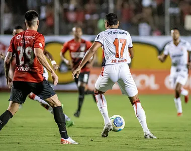 Vitória x Athletico-PR, no primeiro turno do Brasileirão