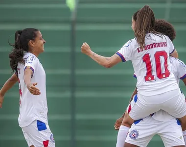 Bahia vence o Vitória com gol de Ary