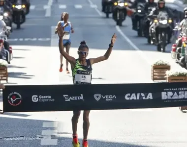 Nubia de Oliveira, de 22 anos, na Corrida Internacional de São Silvestre