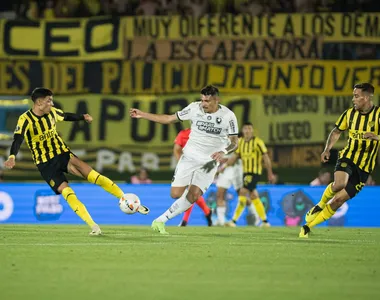 Partida foi disputada no Estádio Centenário